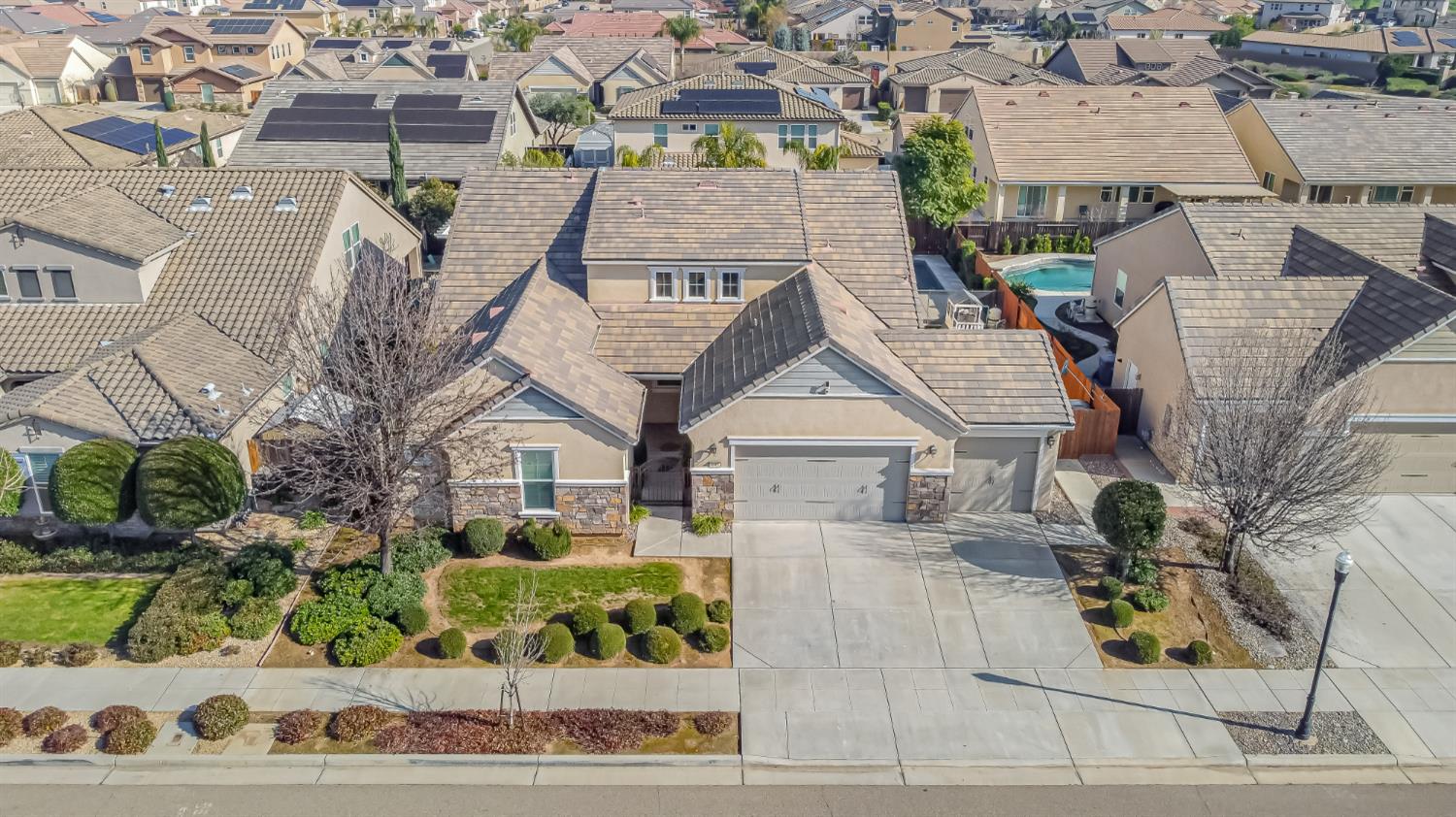 Single Family in Clovis - photo 2