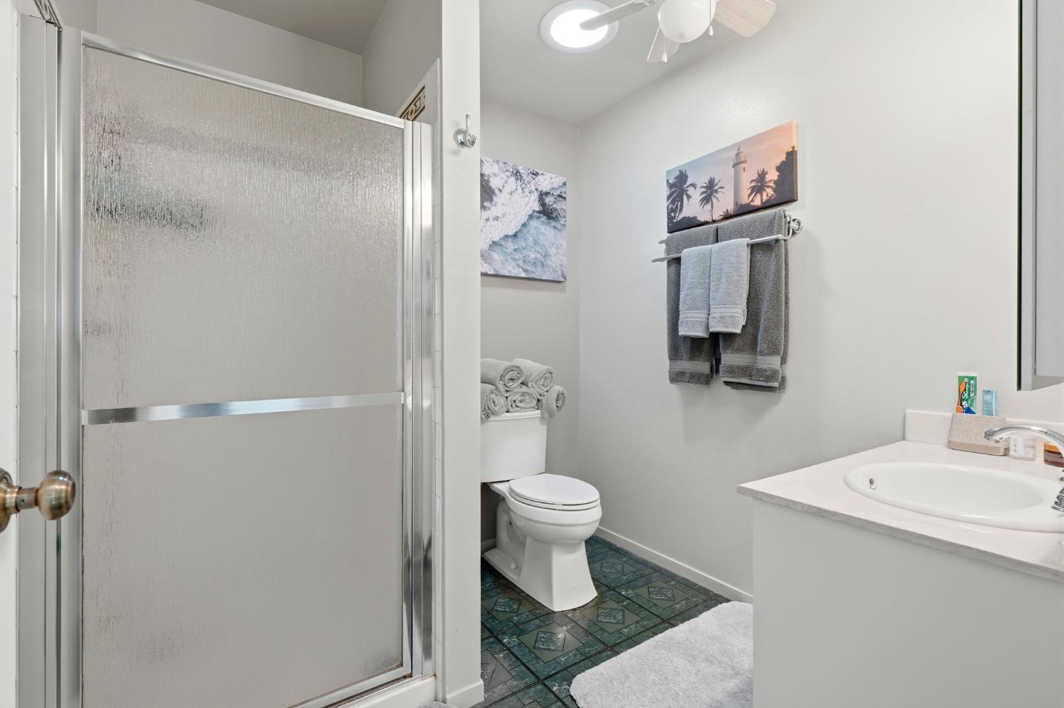 1273 Bundy Avenue, Clovis, CA, 93611