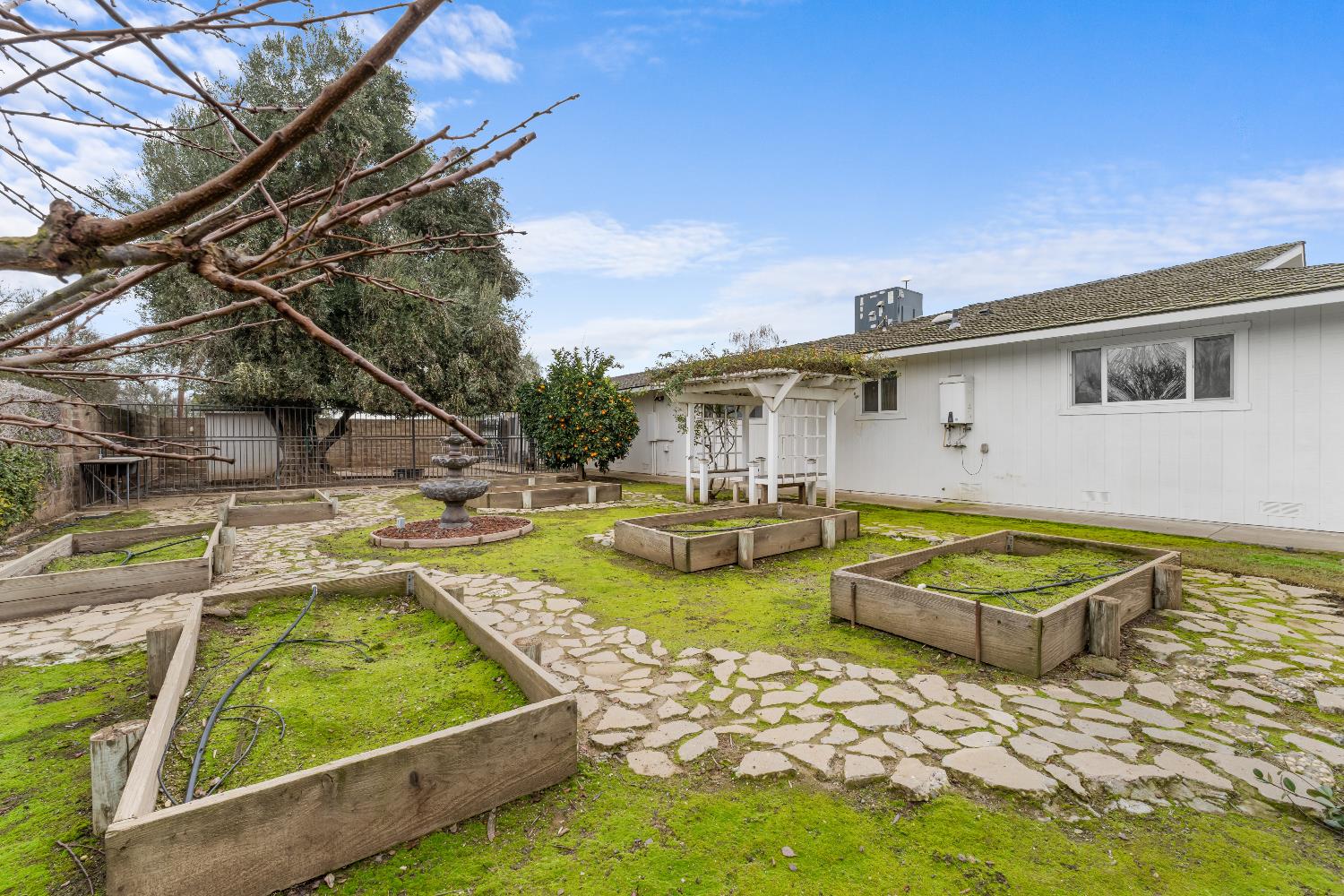 4280 Ipsen, Le Grand, CA, 95333