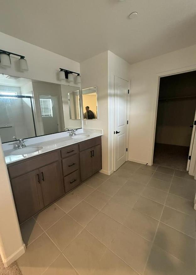 6693 E Nevada Avenue, Fresno, CA, 93727