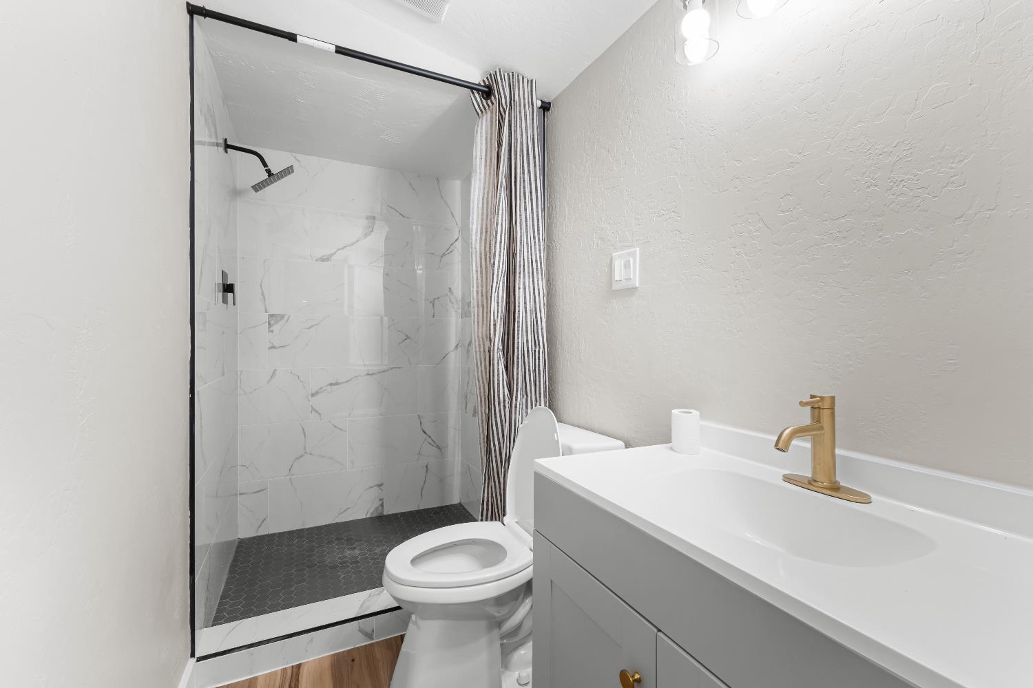 4280 Ipsen, Le Grand, CA, 95333