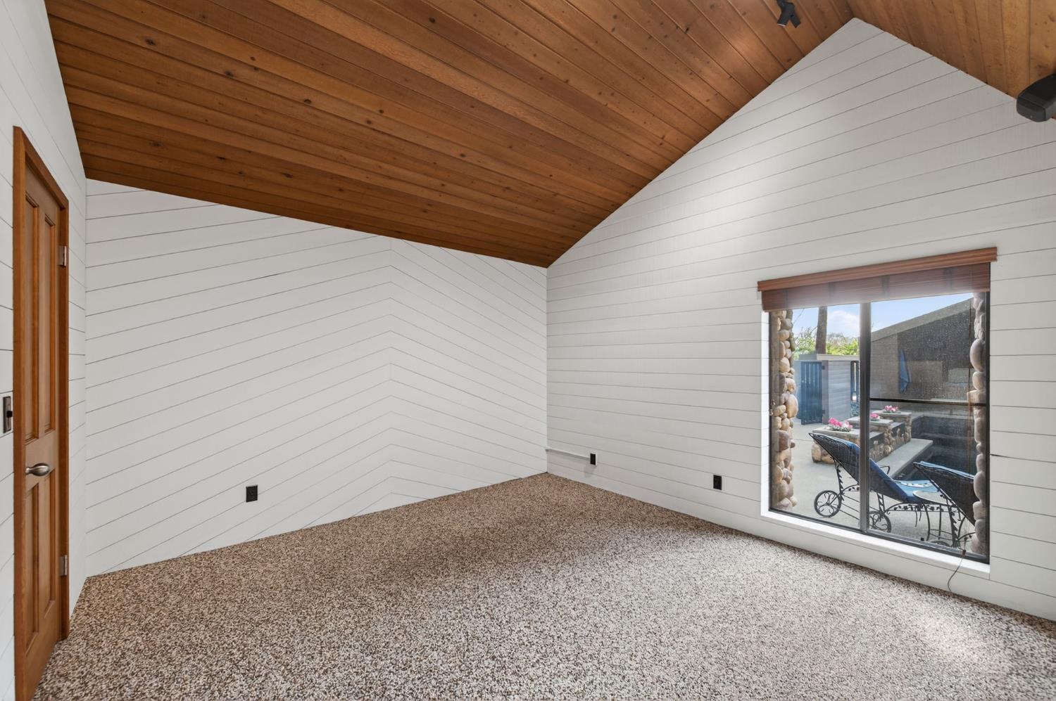 7621 N Laguna Vista Avenue, Fresno, CA, 93711