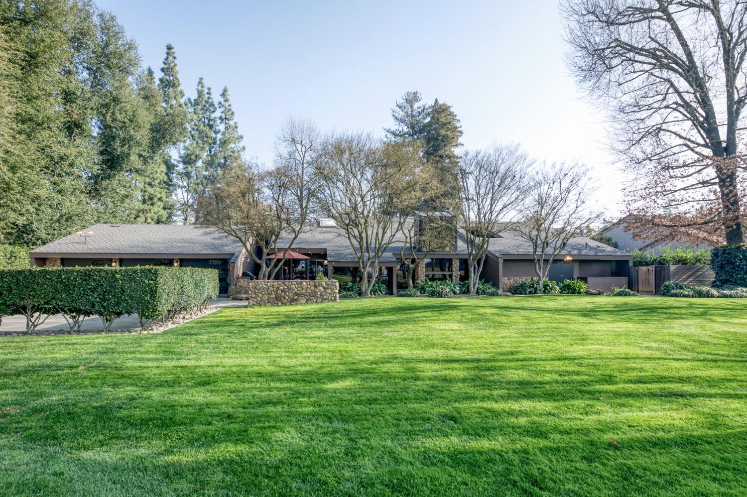 7621 N Laguna Vista Avenue, Fresno, CA, 93711