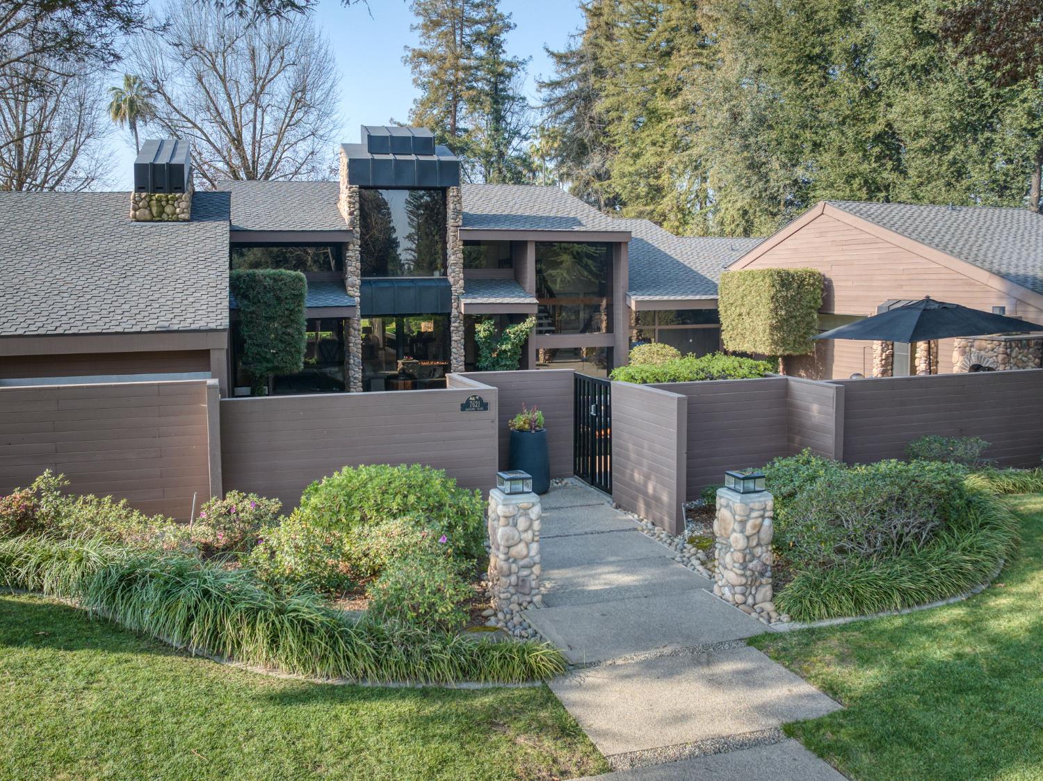 7621 N Laguna Vista Avenue, Fresno, CA, 93711