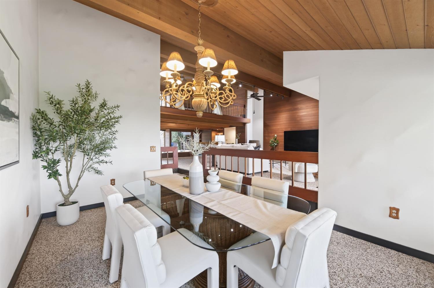 7621 N Laguna Vista Avenue, Fresno, CA, 93711