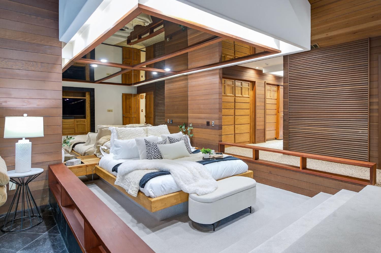 7621 N Laguna Vista Avenue, Fresno, CA, 93711