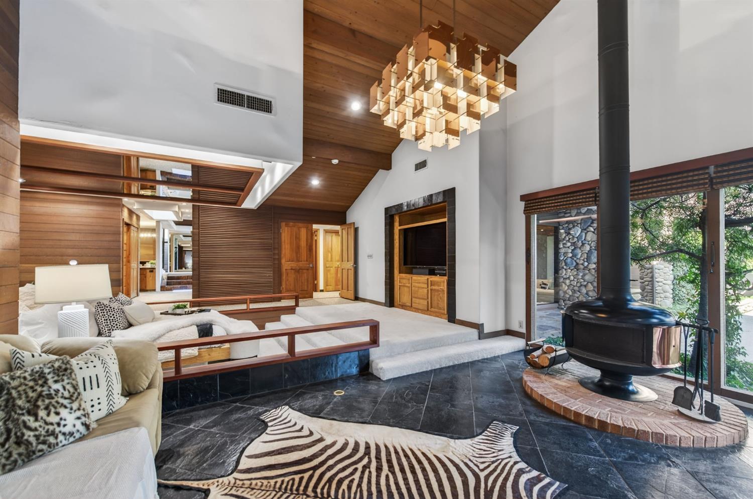 7621 N Laguna Vista Avenue, Fresno, CA, 93711