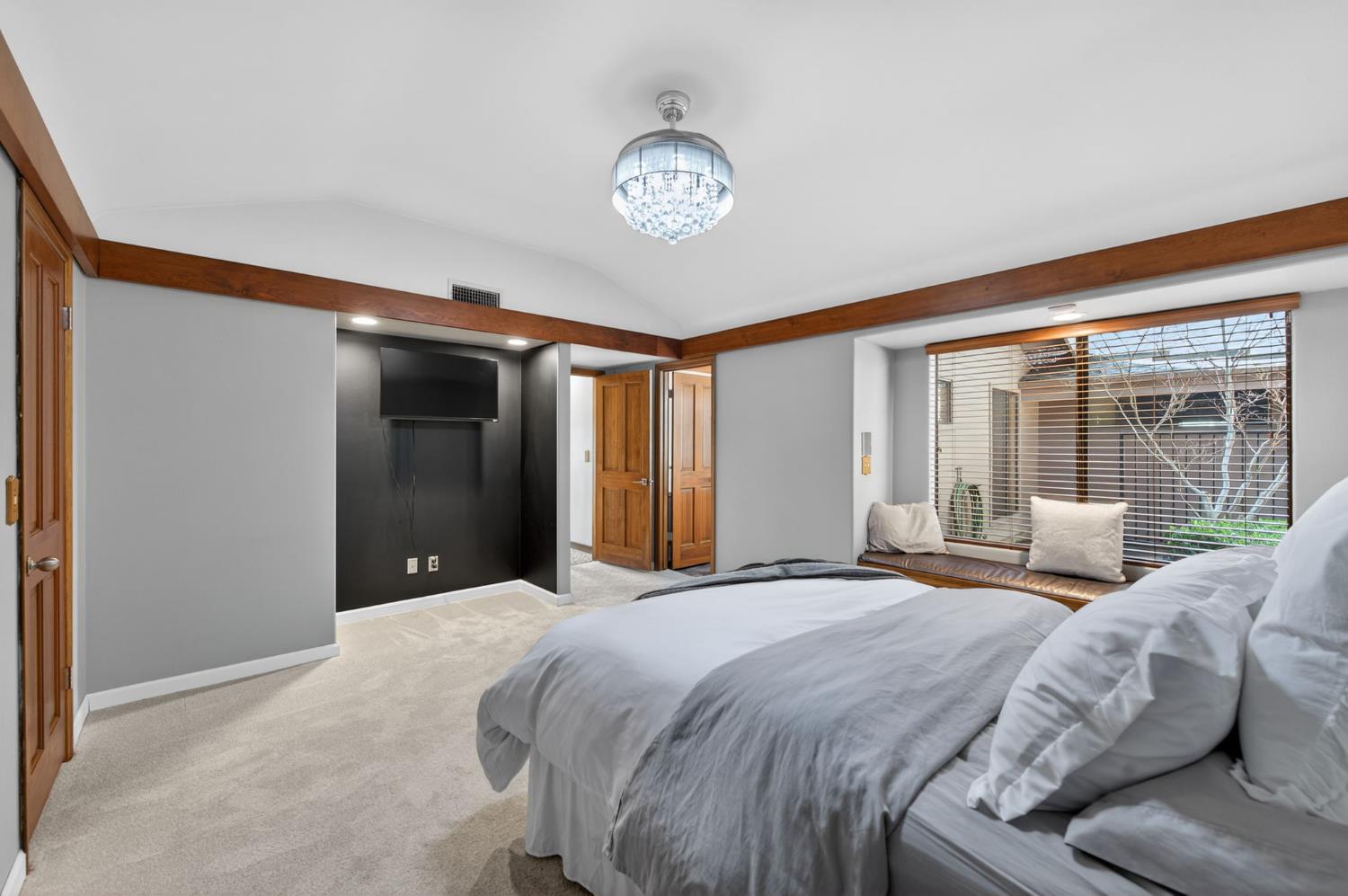 7621 N Laguna Vista Avenue, Fresno, CA, 93711