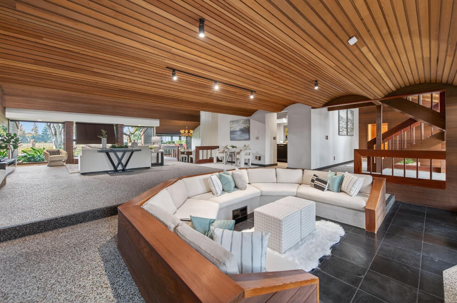 7621 N Laguna Vista Avenue, Fresno, CA, 93711