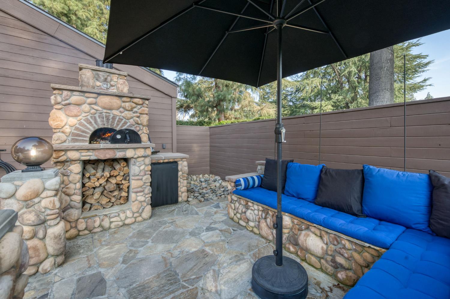 7621 N Laguna Vista Avenue, Fresno, CA, 93711