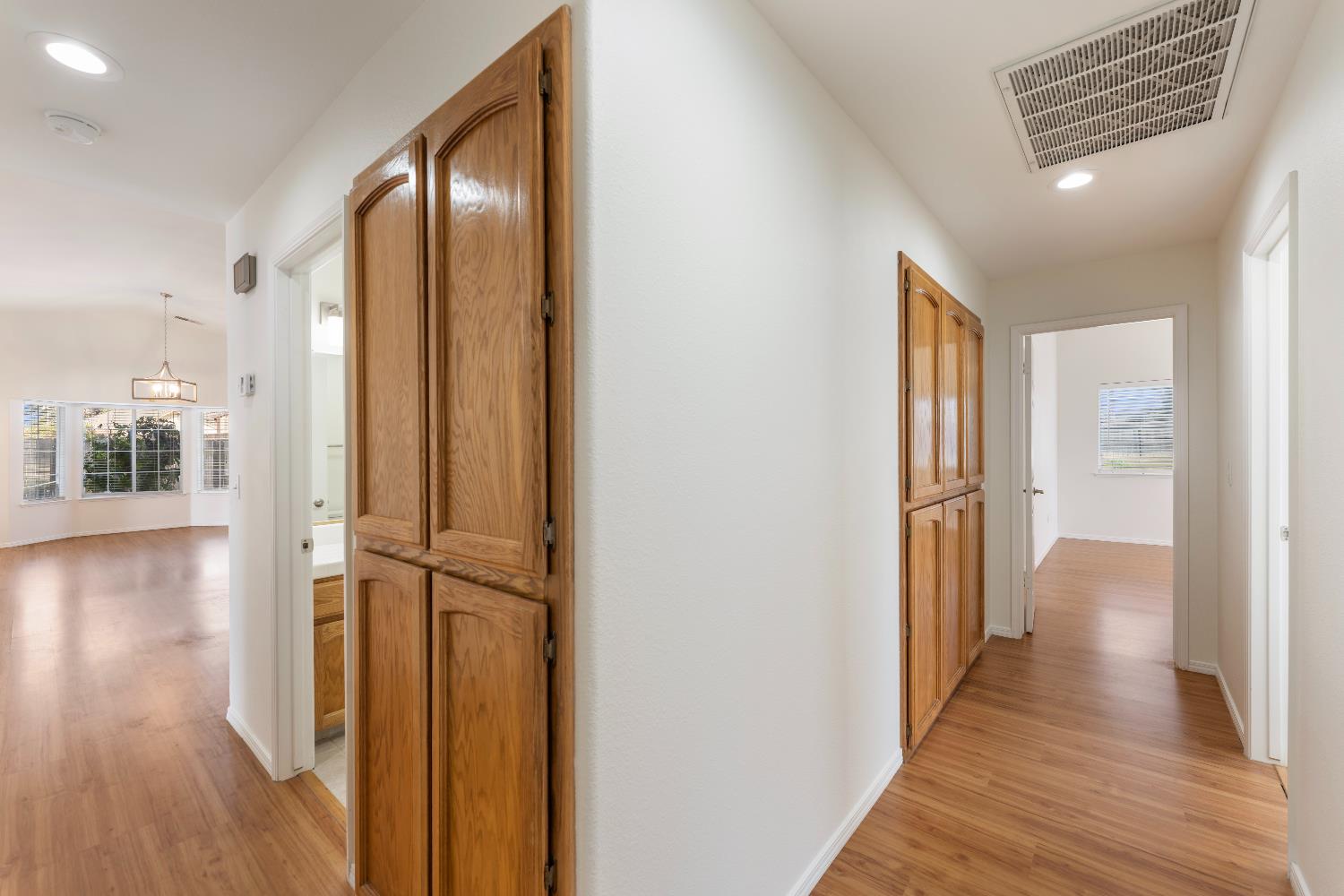 520 S Burgundy Street, Kerman, CA, 93630