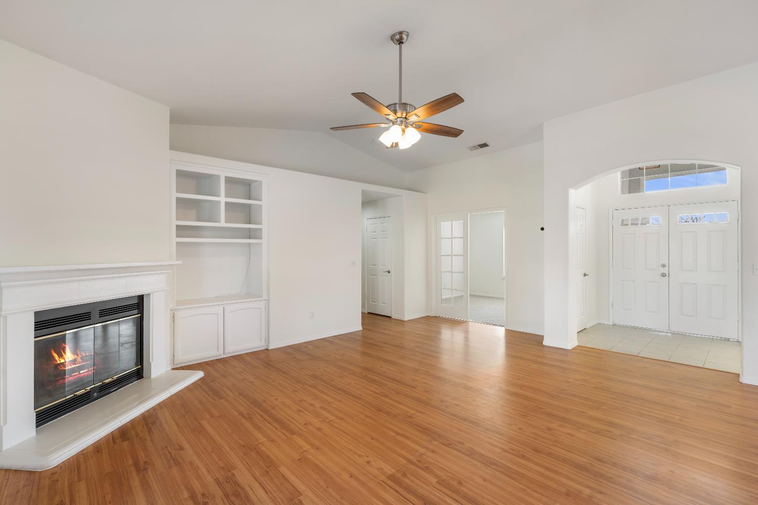 520 S Burgundy Street, Kerman, CA, 93630