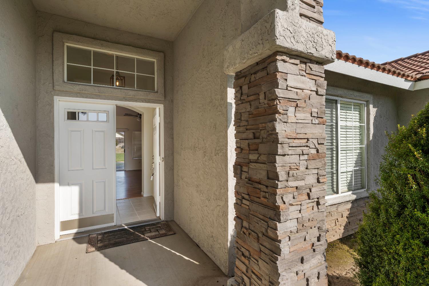 520 S Burgundy Street, Kerman, CA, 93630