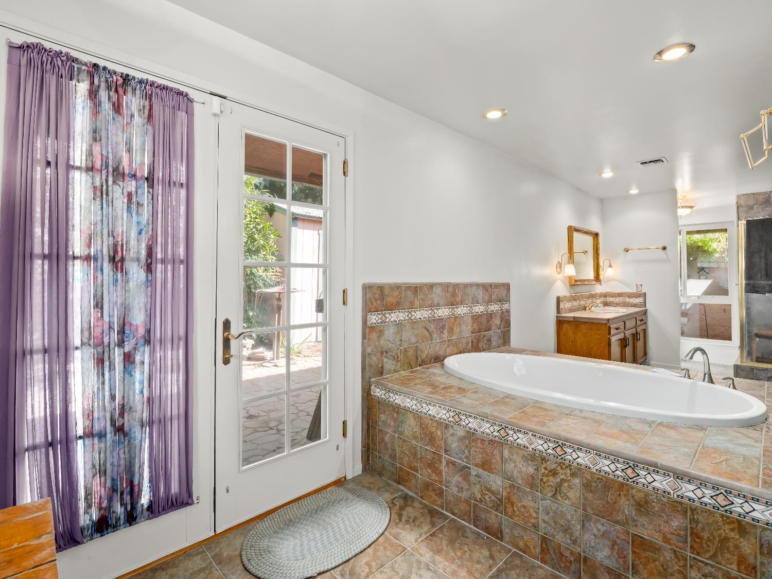 7258 N Pacific, Fresno, CA, 93711