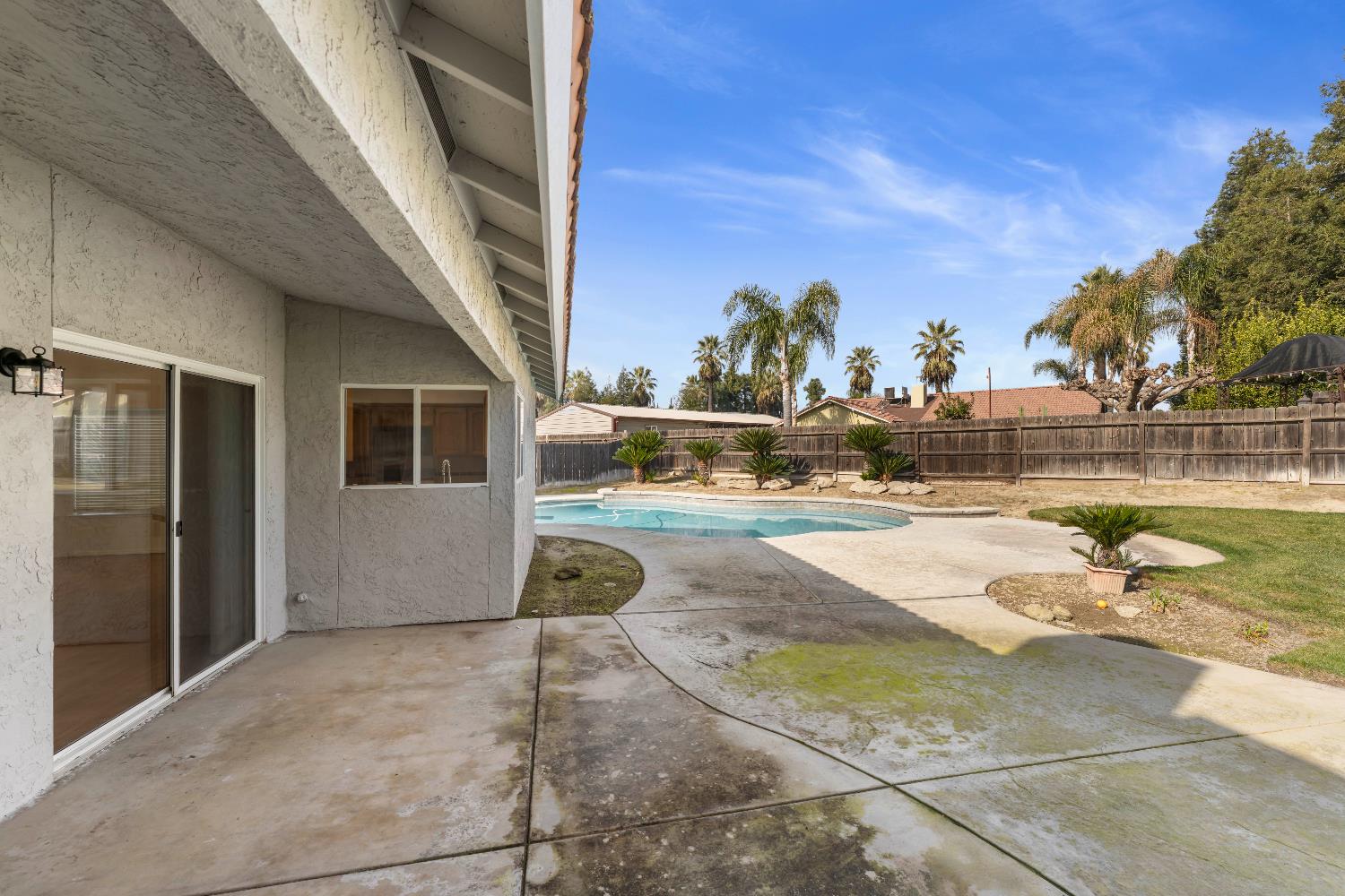520 S Burgundy Street, Kerman, CA, 93630