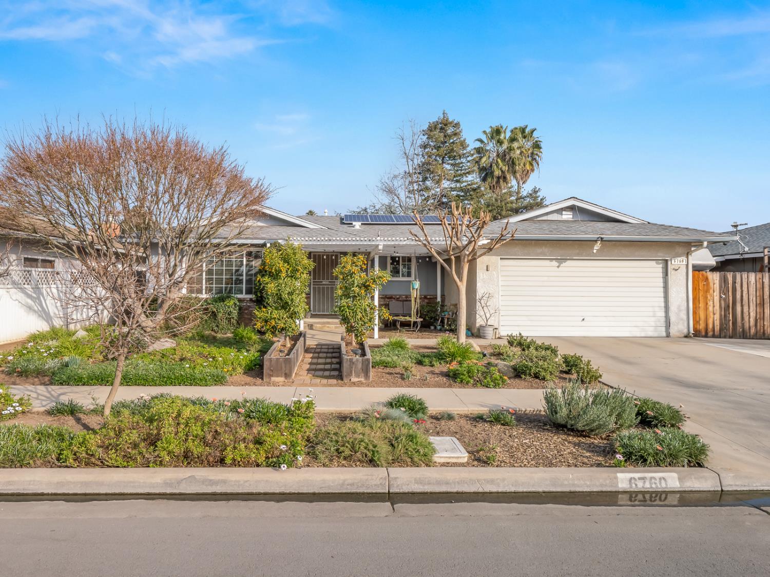 4113 W Cherry Tree Lane, Fresno, CA, 93722