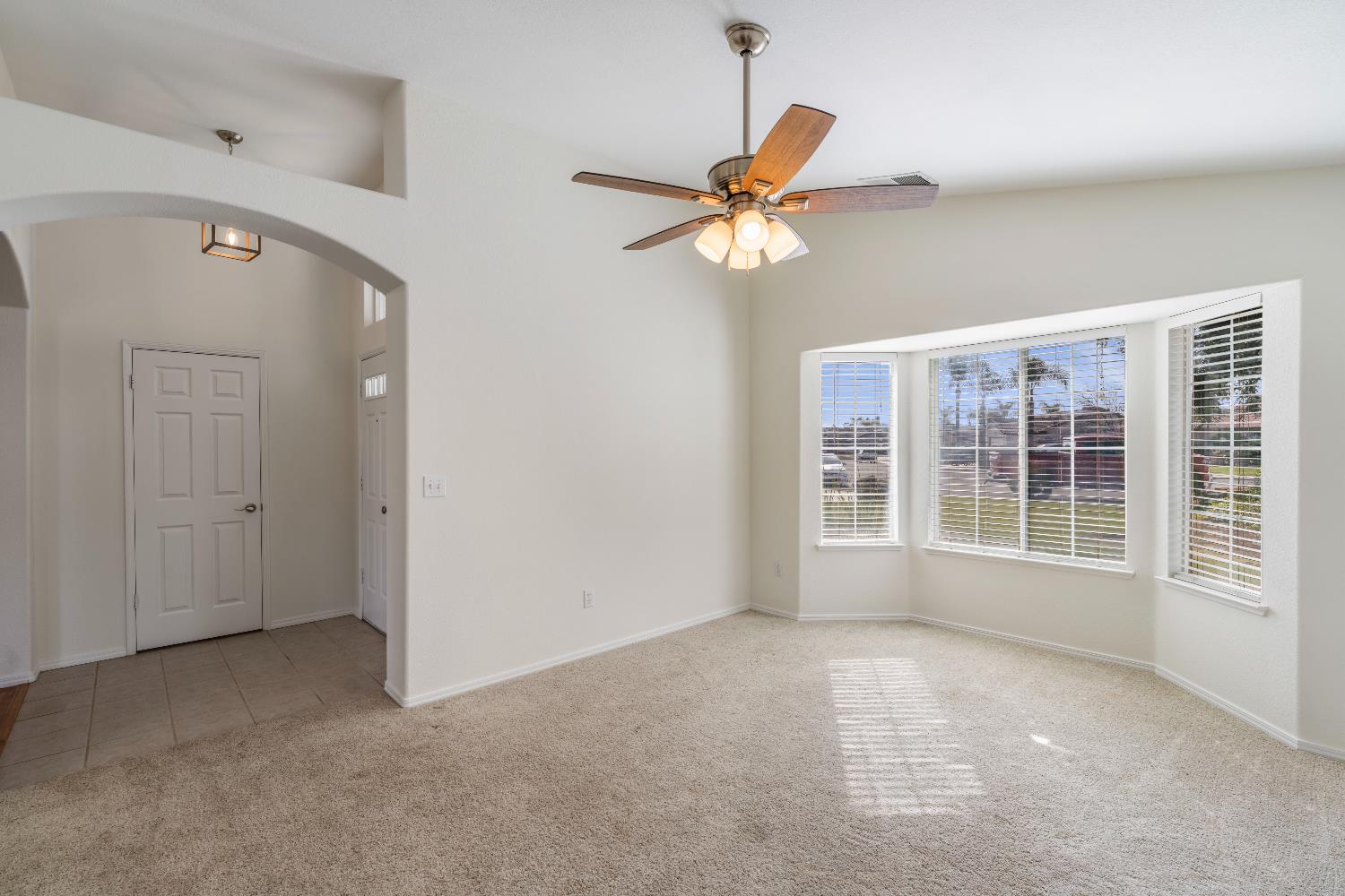 520 S Burgundy Street, Kerman, CA, 93630