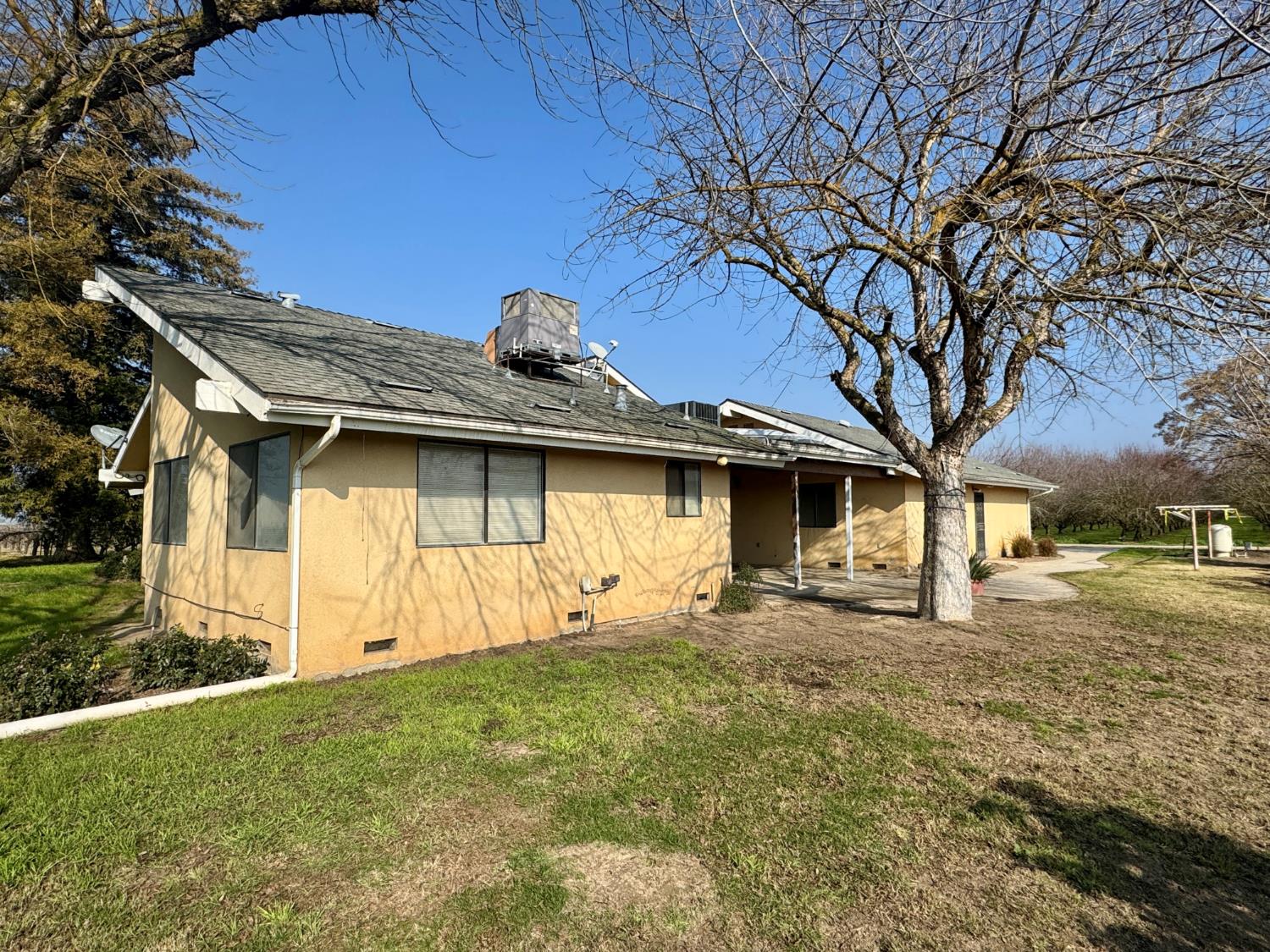 17617 W Belmont Avenue, Kerman, CA, 93630