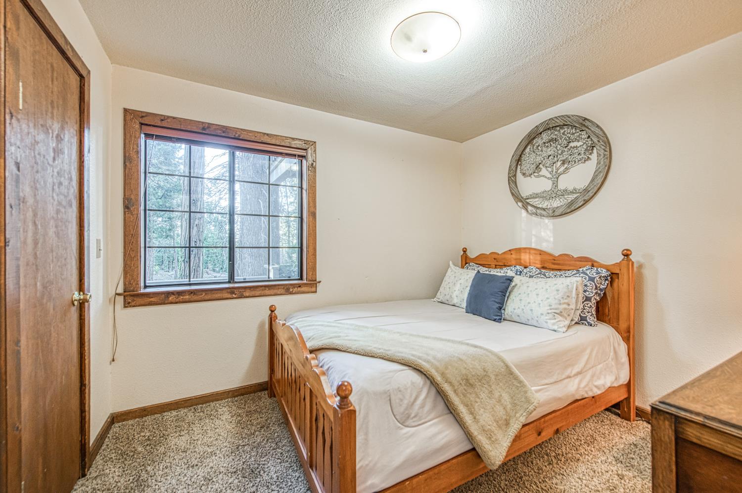 39095 Ridge Rd, Shaver Lake, CA, 93664