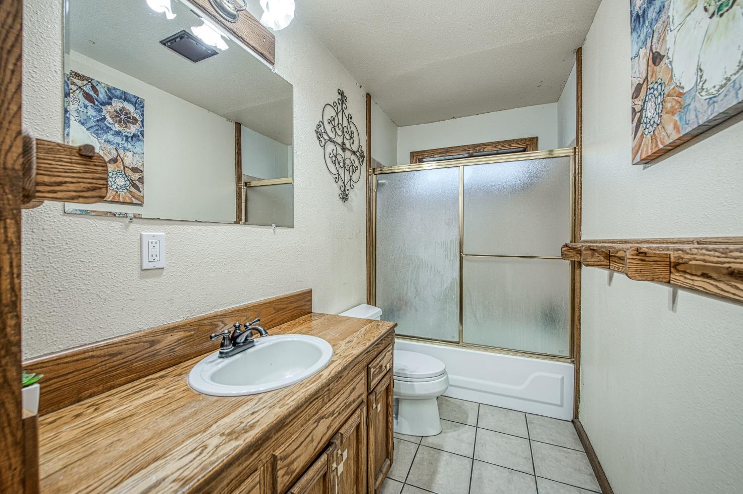 39095 Ridge Rd, Shaver Lake, CA, 93664