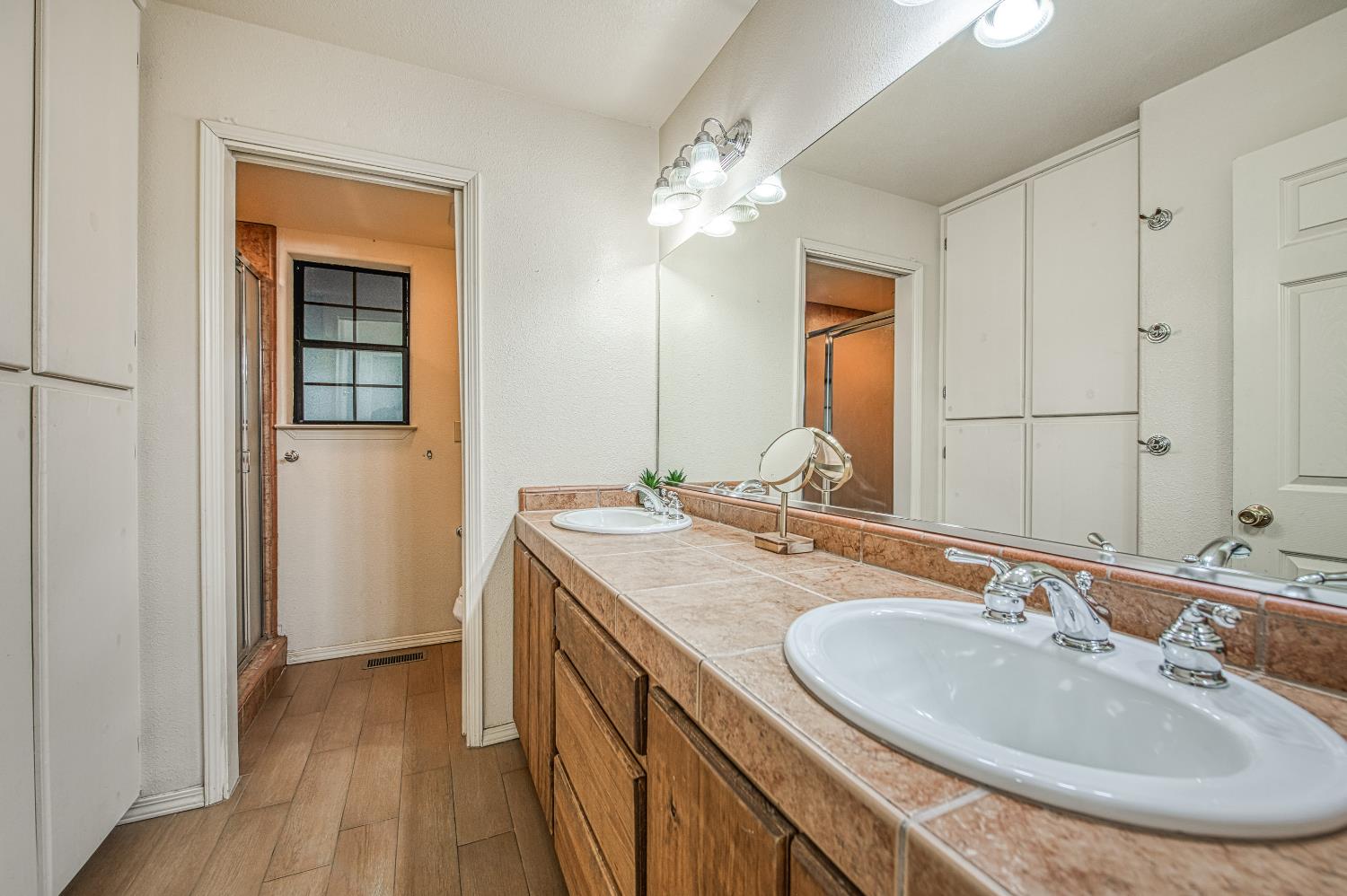 39095 Ridge Rd, Shaver Lake, CA, 93664