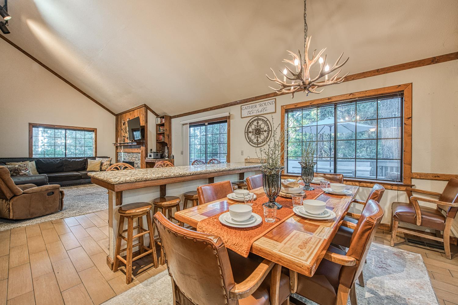 39095 Ridge Rd, Shaver Lake, CA, 93664
