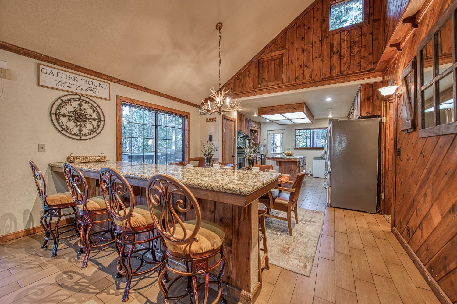 39095 Ridge Rd, Shaver Lake, CA, 93664