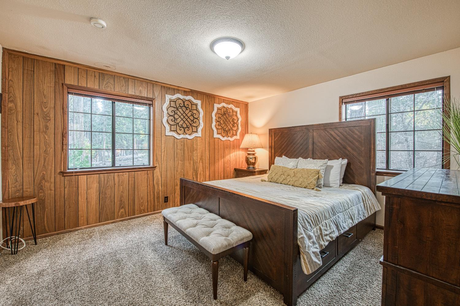 39095 Ridge Rd, Shaver Lake, CA, 93664