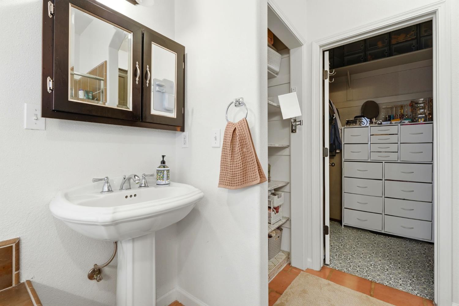 31356 Blair Road, Exeter, CA, 93221