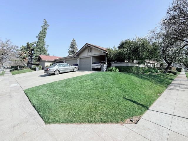 284 W Lexington Avenue, Fresno, CA, 93711