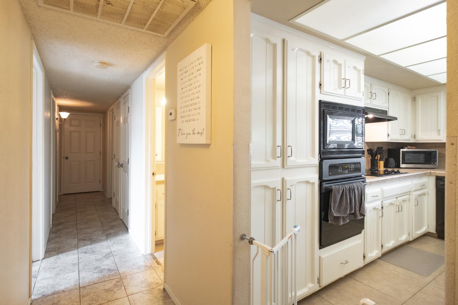1855 Vartikian Avenue, Clovis, CA, 93611