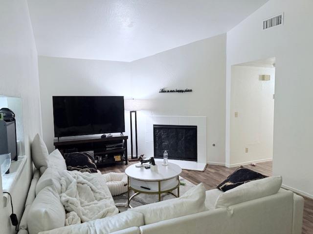 284 W Lexington Avenue, Fresno, CA, 93711