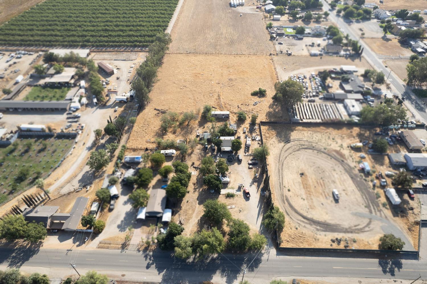 Vacant Lot in Fresno - photo 2
