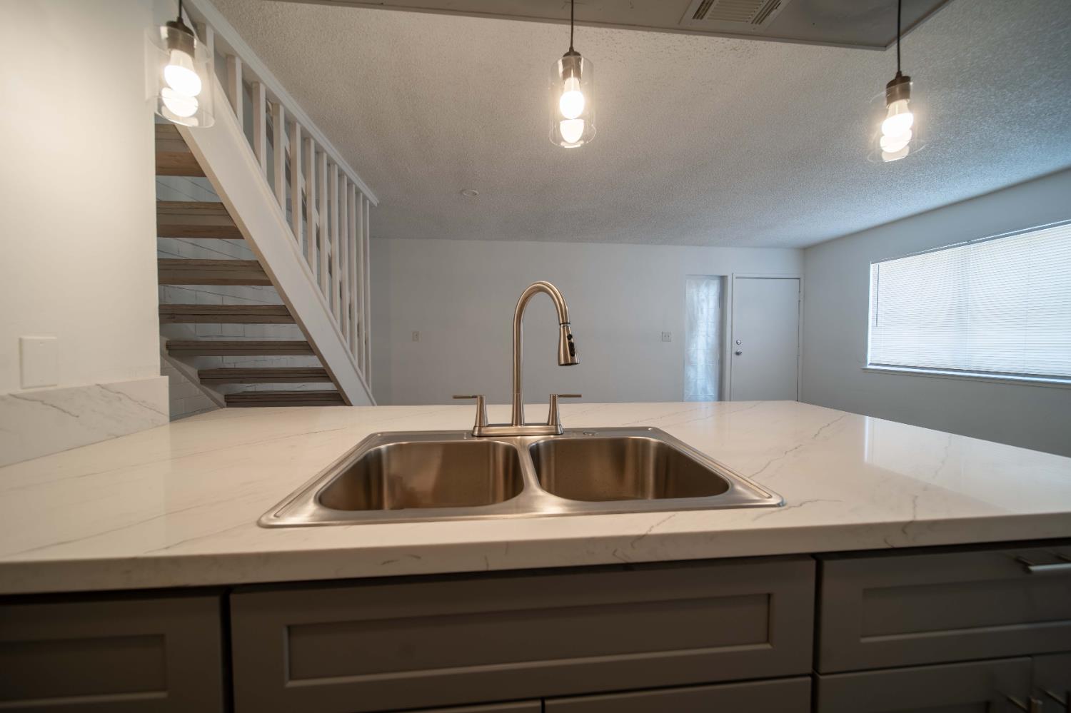 2585 W Fairmont Avenue UNIT&nbsp;101, Fresno, CA, 93705