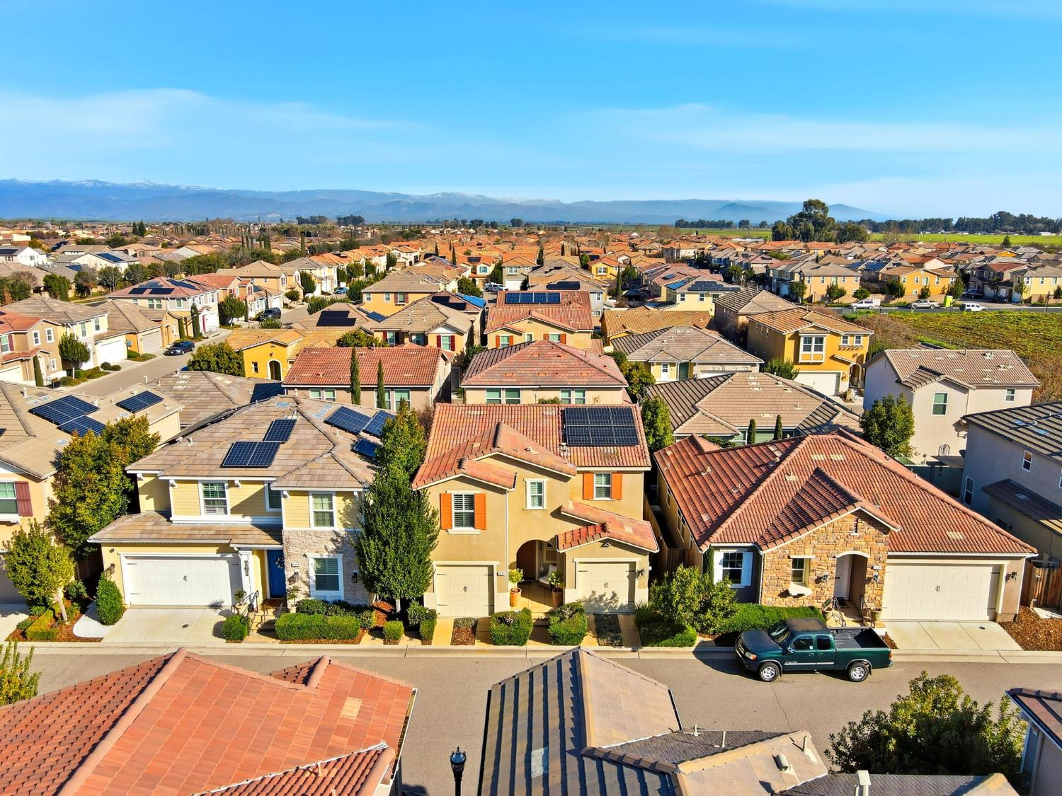 1521 N Encoure Way, Clovis, CA, 93619