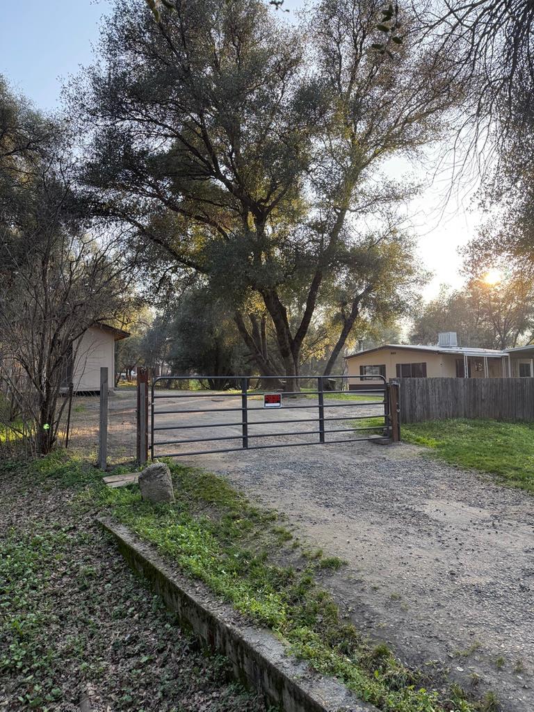 49872 Road 426, Oakhurst, CA, 93644