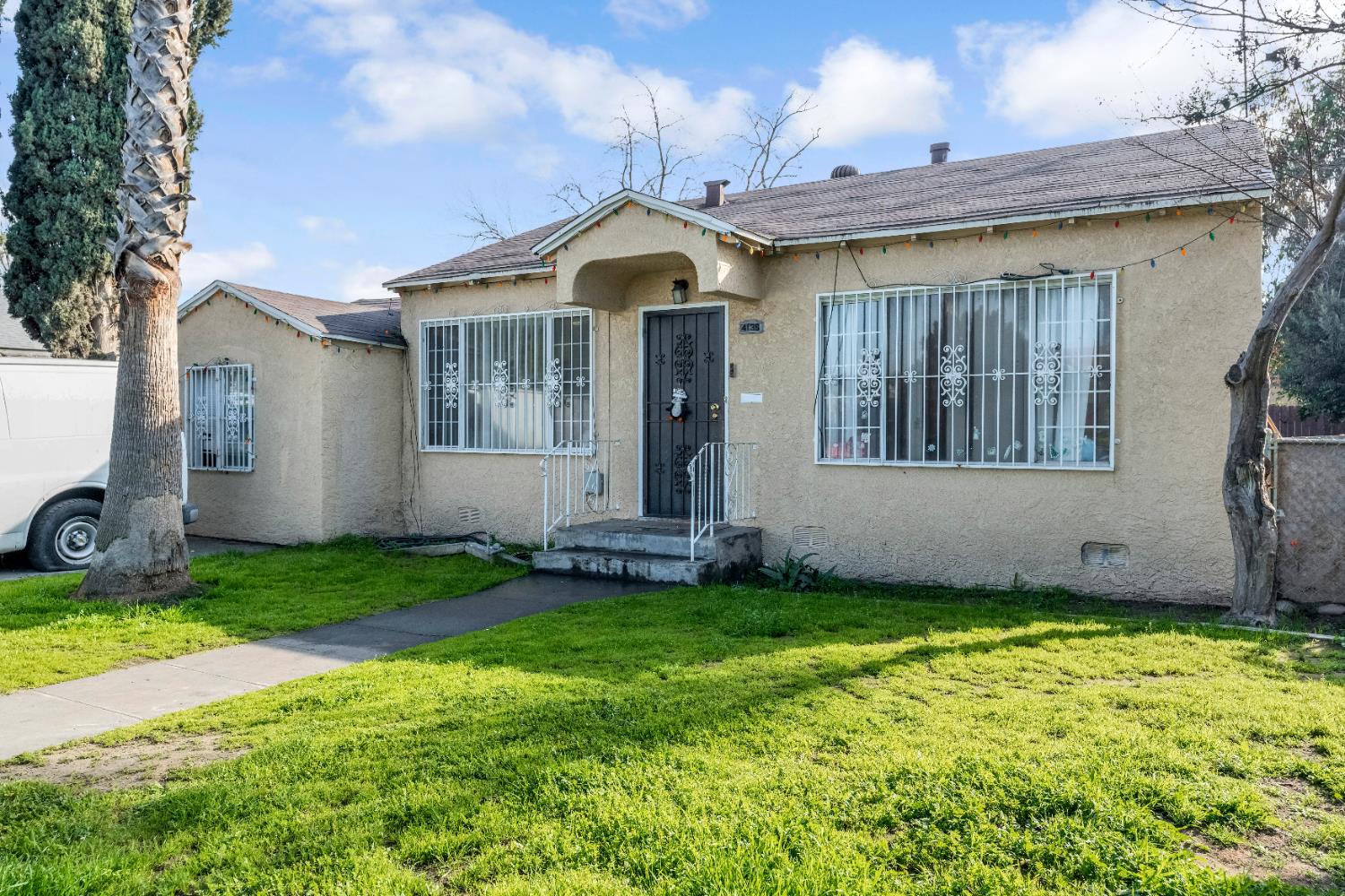 4136 E Madison Avenue, Fresno, CA, 93702