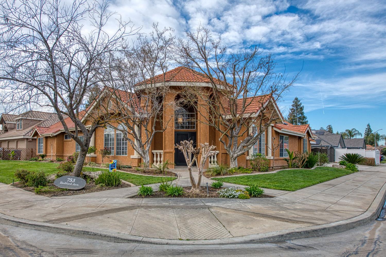 775 S Michelle Avenue, Kerman, CA, 93630