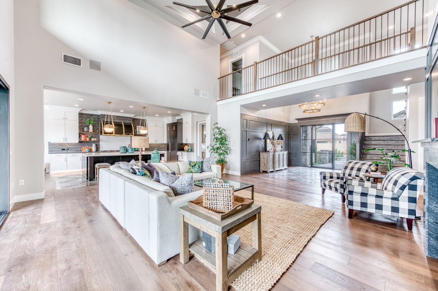 11417 N Portofino Drive, Fresno, CA, 93730