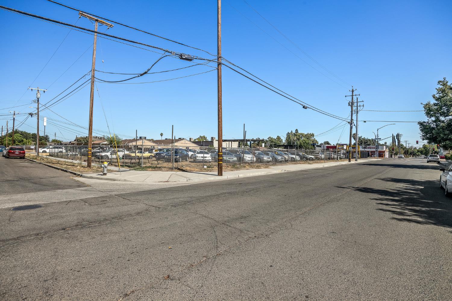 4505 E Belmont Avenue, Fresno, CA, 93702