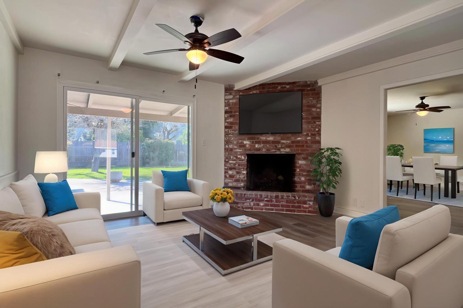 Single Family in Fresno - photo 2