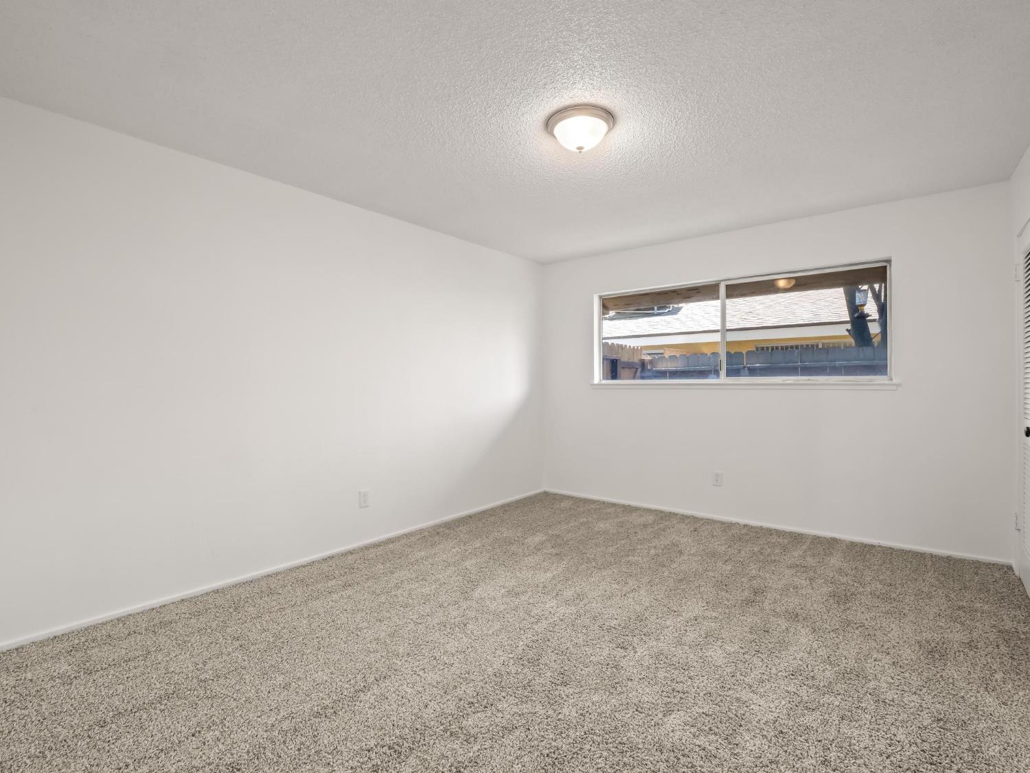 3725 N Fruit Avenue UNIT&nbsp;B, Fresno, CA, 93705