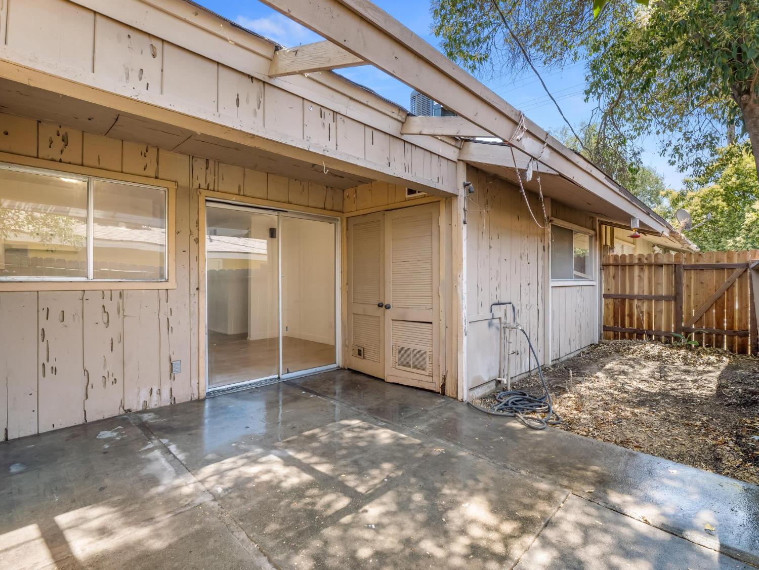 3725 N Fruit Avenue UNIT&nbsp;B, Fresno, CA, 93705