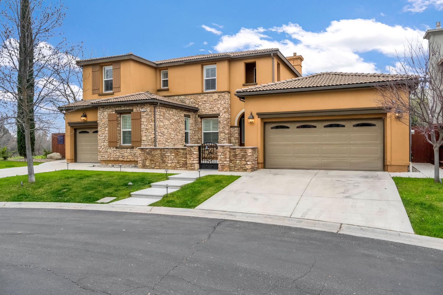 Single Family in Clovis - photo 3