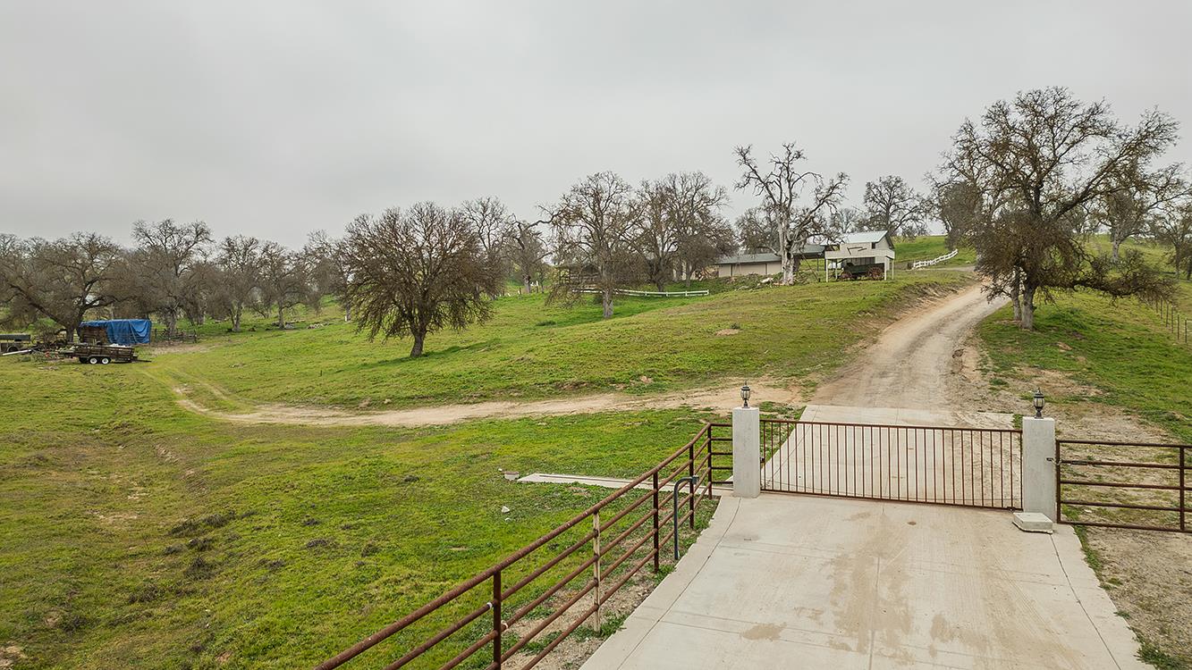 10562 Millerton Road, Clovis, CA, 93619