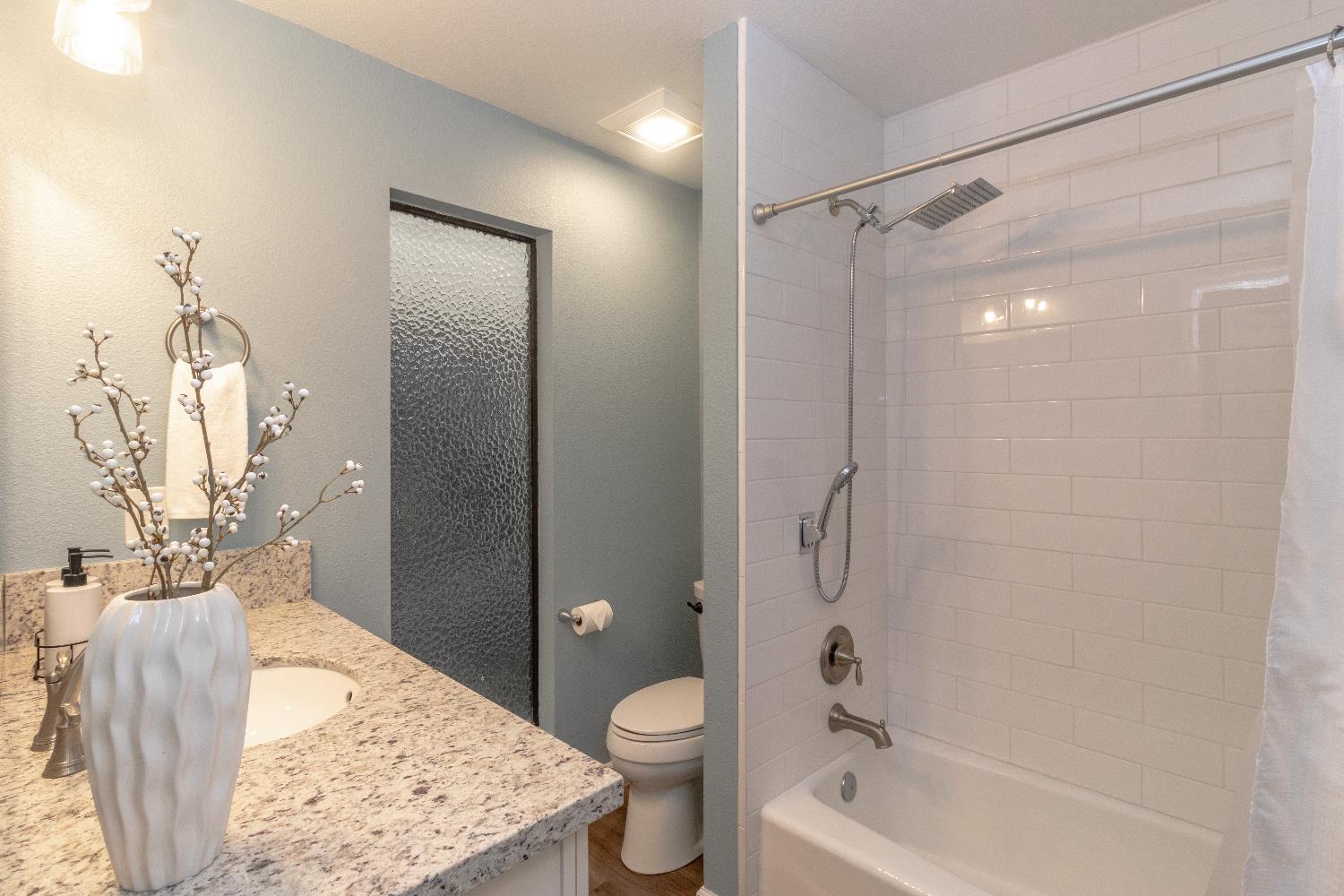 2058 W Calimyrna Avenue UNIT&nbsp;101, Fresno, CA, 93711