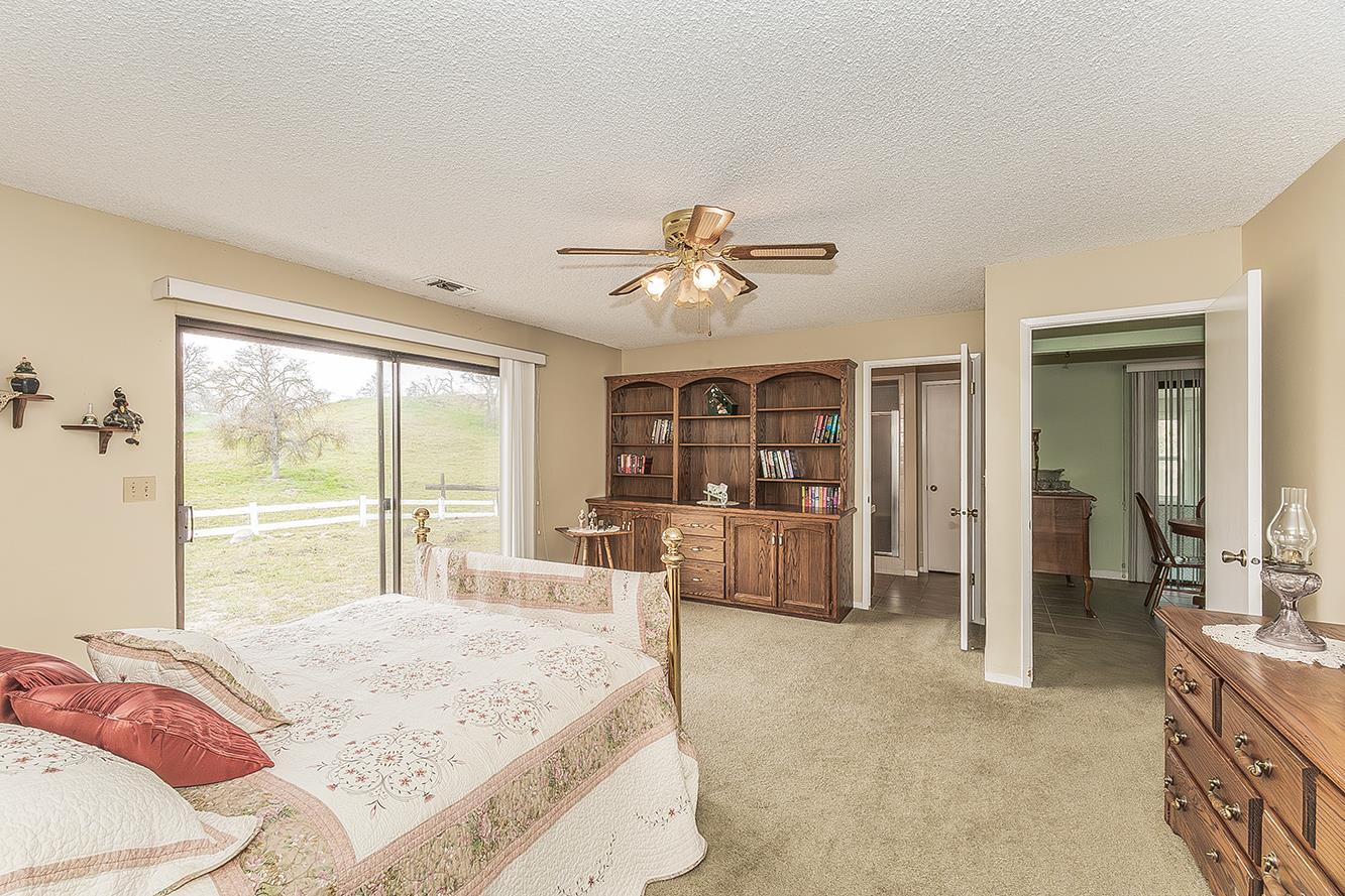 10562 Millerton Road, Clovis, CA, 93619