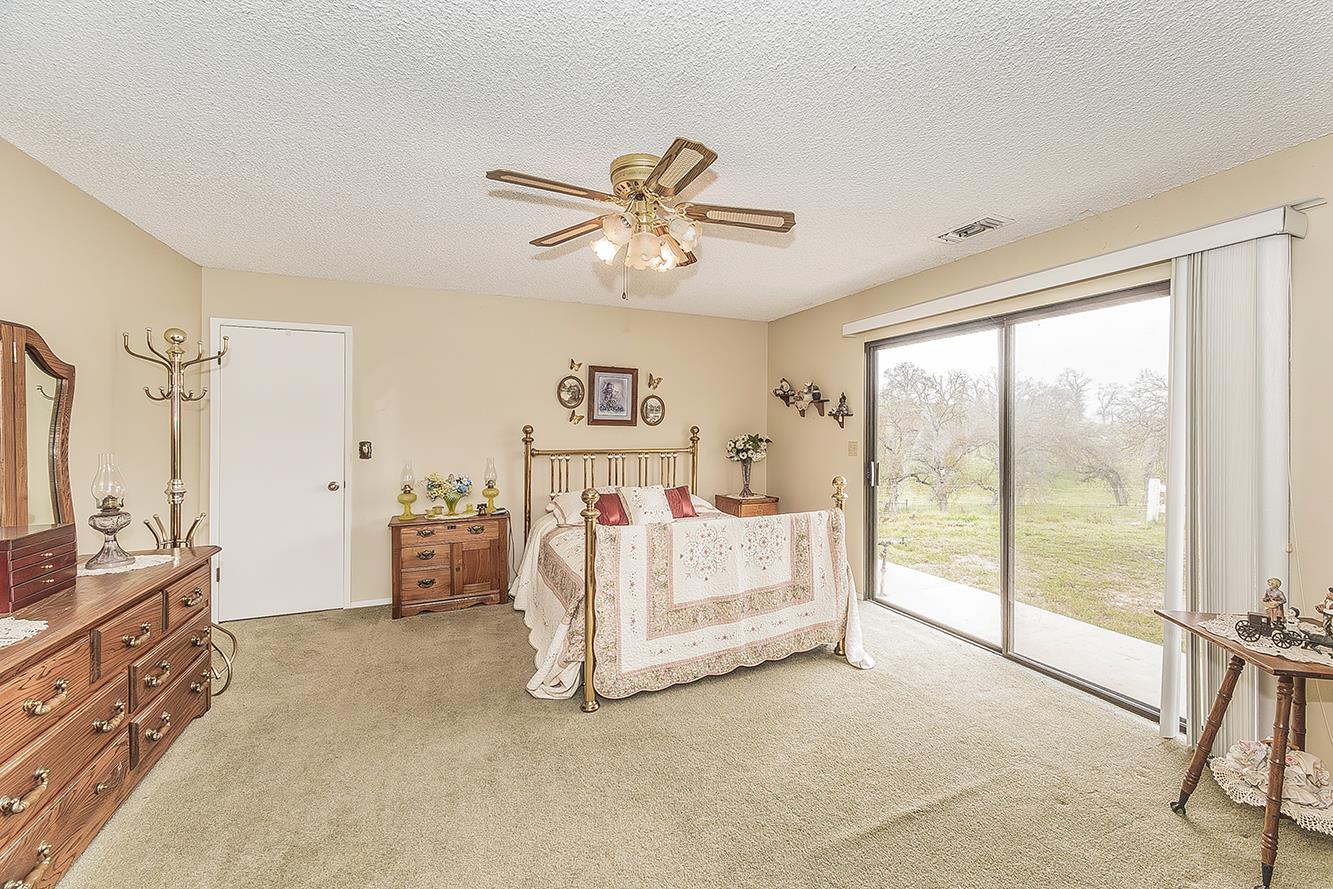 10562 Millerton Road, Clovis, CA, 93619