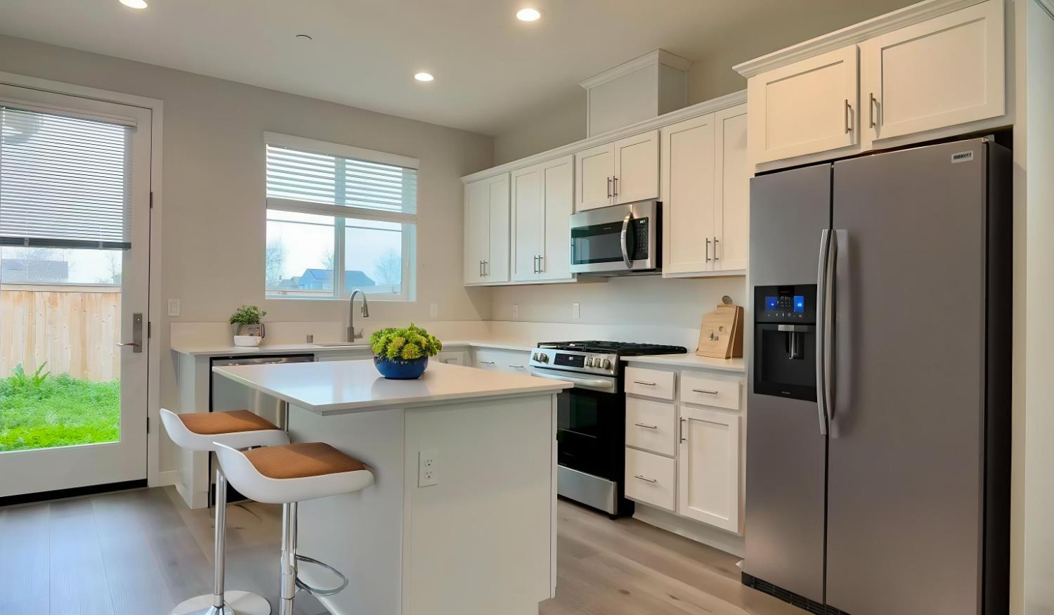 4163 Vincent Road, Madera, CA, 93636