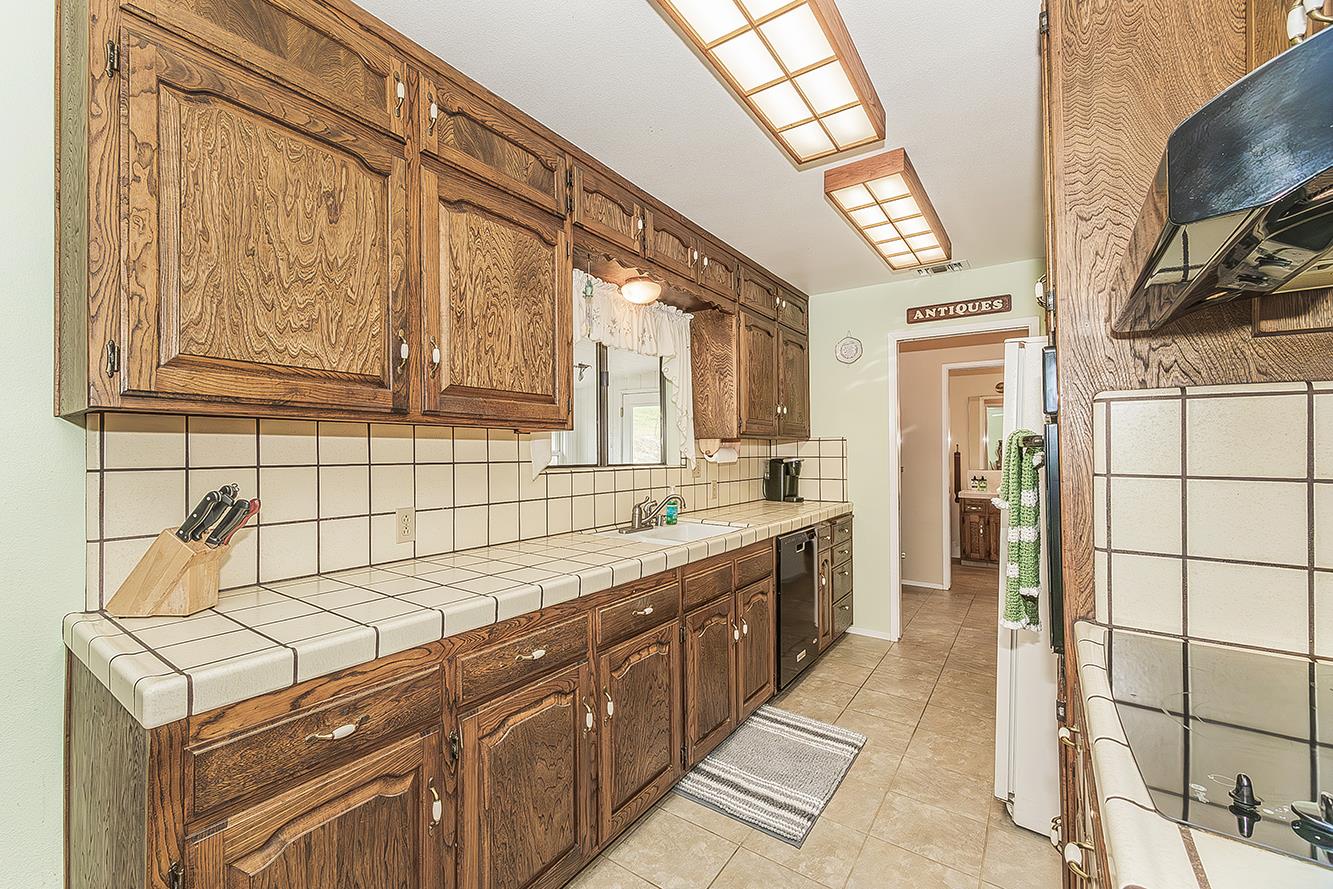 10562 Millerton Road, Clovis, CA, 93619